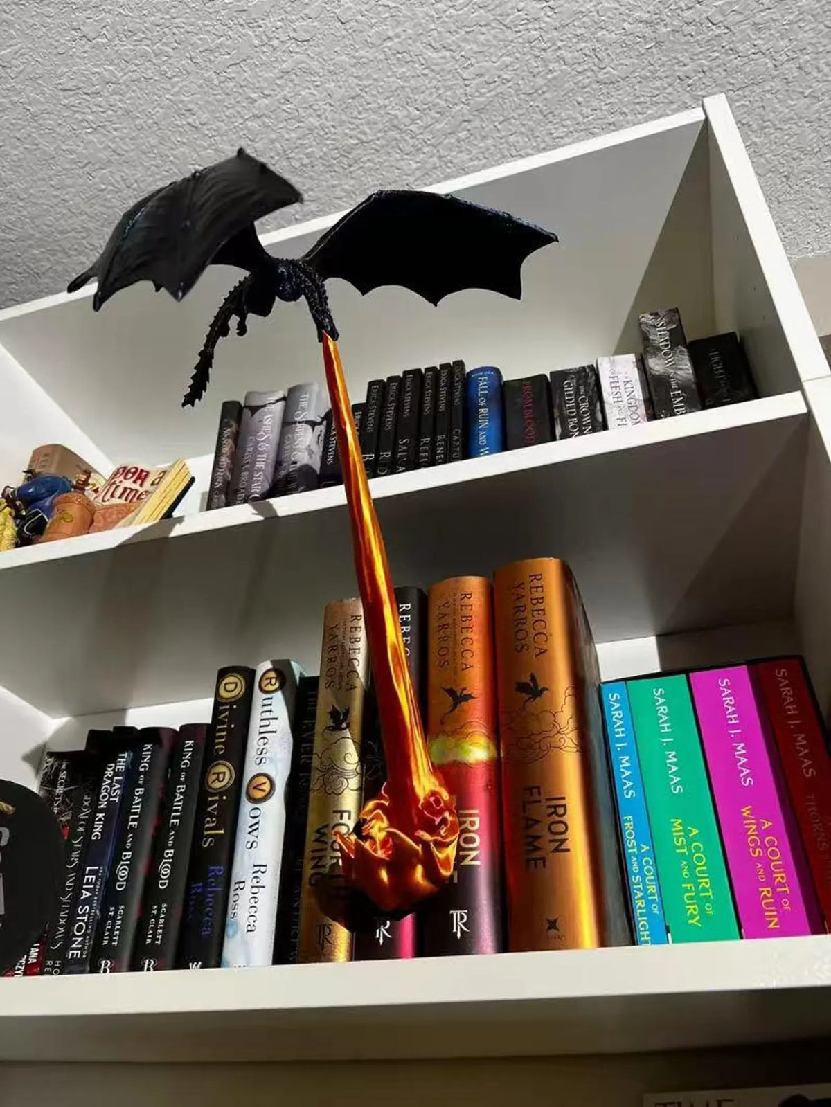 Dragon Flame Book Lamp–Fire-Breathing Dragon | Buy 1 Get 1 Free – RozMart